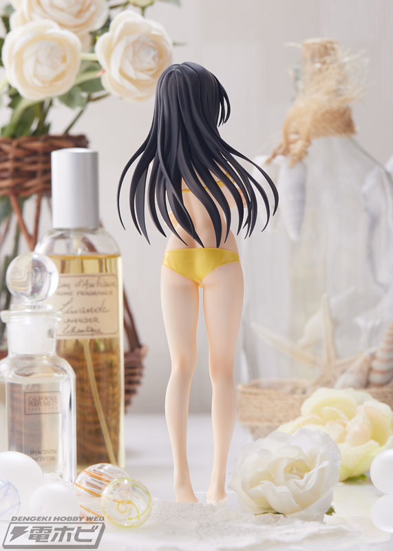 単行本の表紙となった水着姿で登場！『To LOVEる-とらぶる- ダークネス