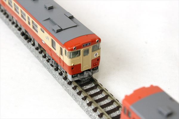 トミックス 98920 キハ40 烏山線 限定 トミックス 98920 <限定>キハ40-1000形 烏山線(国鉄色・首都圏色)2両