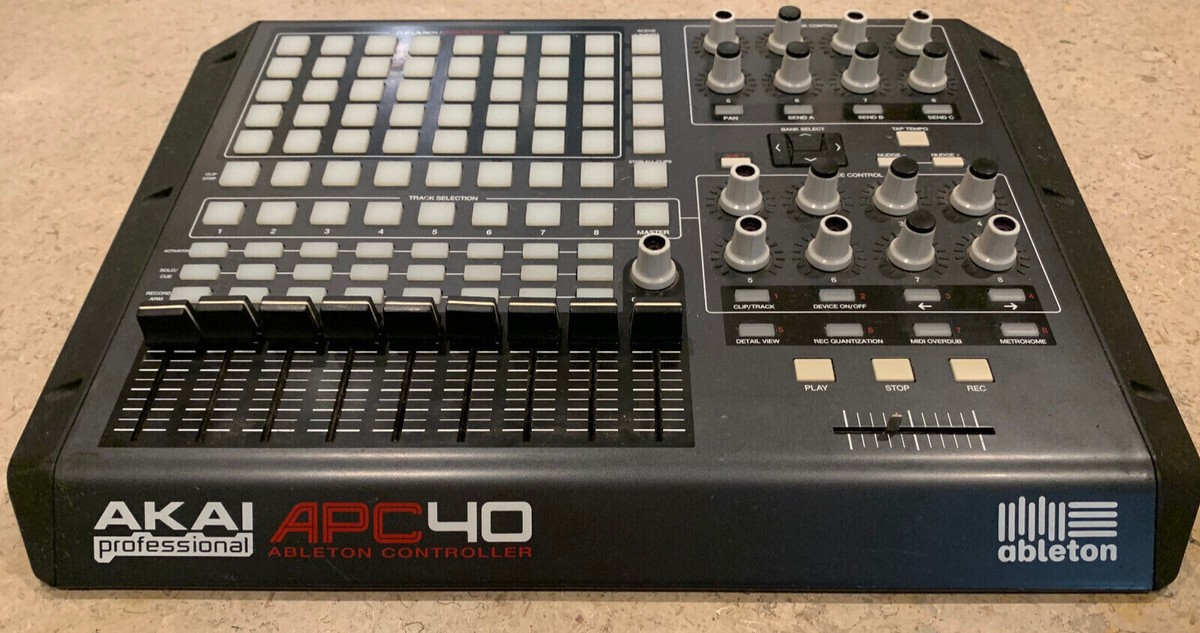 いきなり購入不可 AKAI APC40 Ableton Live アダプター付 Akai APC 40