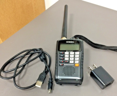Uniden BC125AT, Handheld Analog Scanner, Antenna, USB, Belt Clip