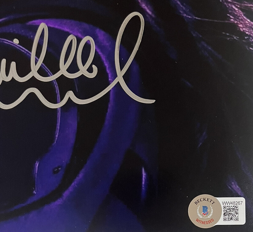 HAILEE STEINFELD SIGNED HAWKEYE 11x14 PHOTO BECKETT BAS | eBay