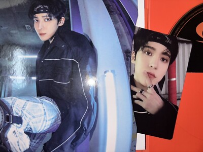 ATEEZ [THE WORLD EP.1 : MOVEMENT] Yunho Autographed Signed Album