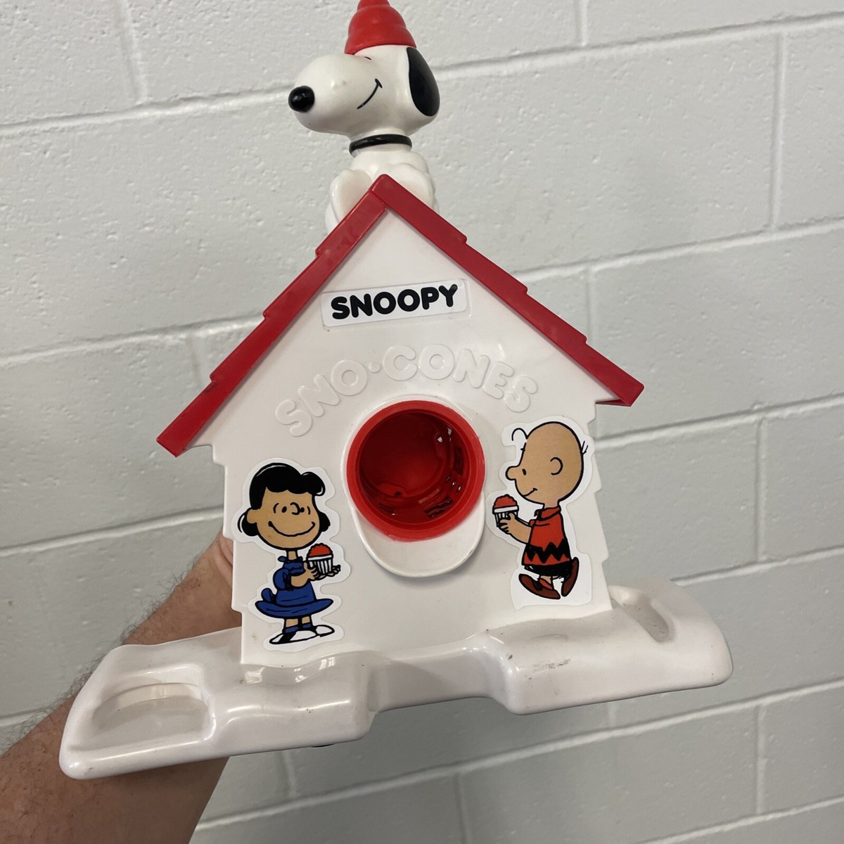 Original Snoopy Sno-Cone Machine Snow Cone Machine Peanuts CraZArt
