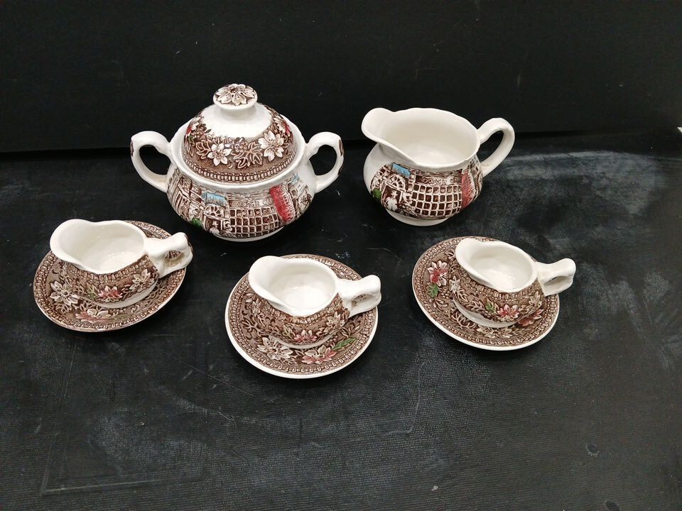 Royal Tudor Ware 