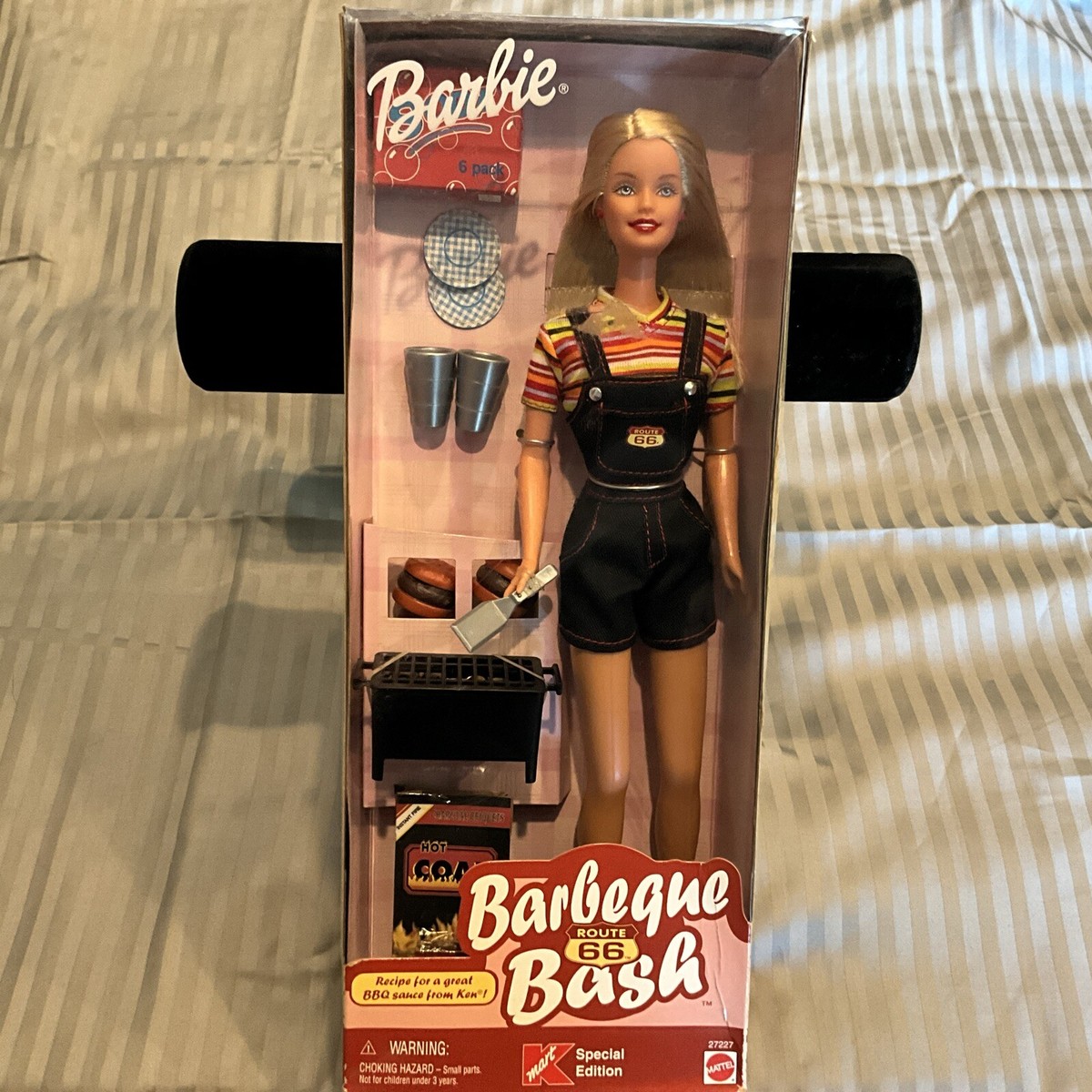 Mattel Barbie Doll 2000 route 66 Barbeque Special Edition-NIB