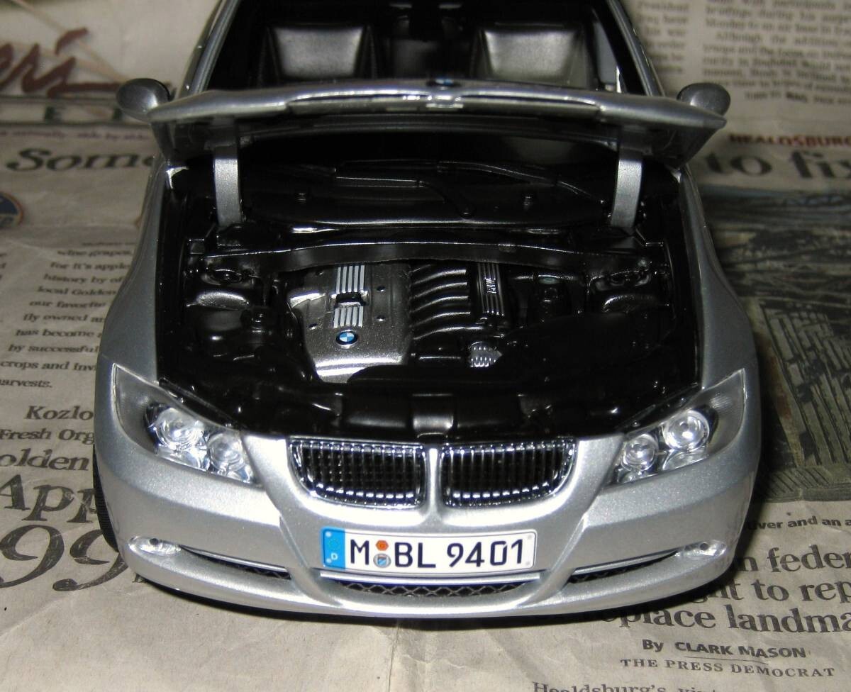 Kyosho 1/18 BMW 330i Touring Mini Car E91 With BOX NEW | eBay