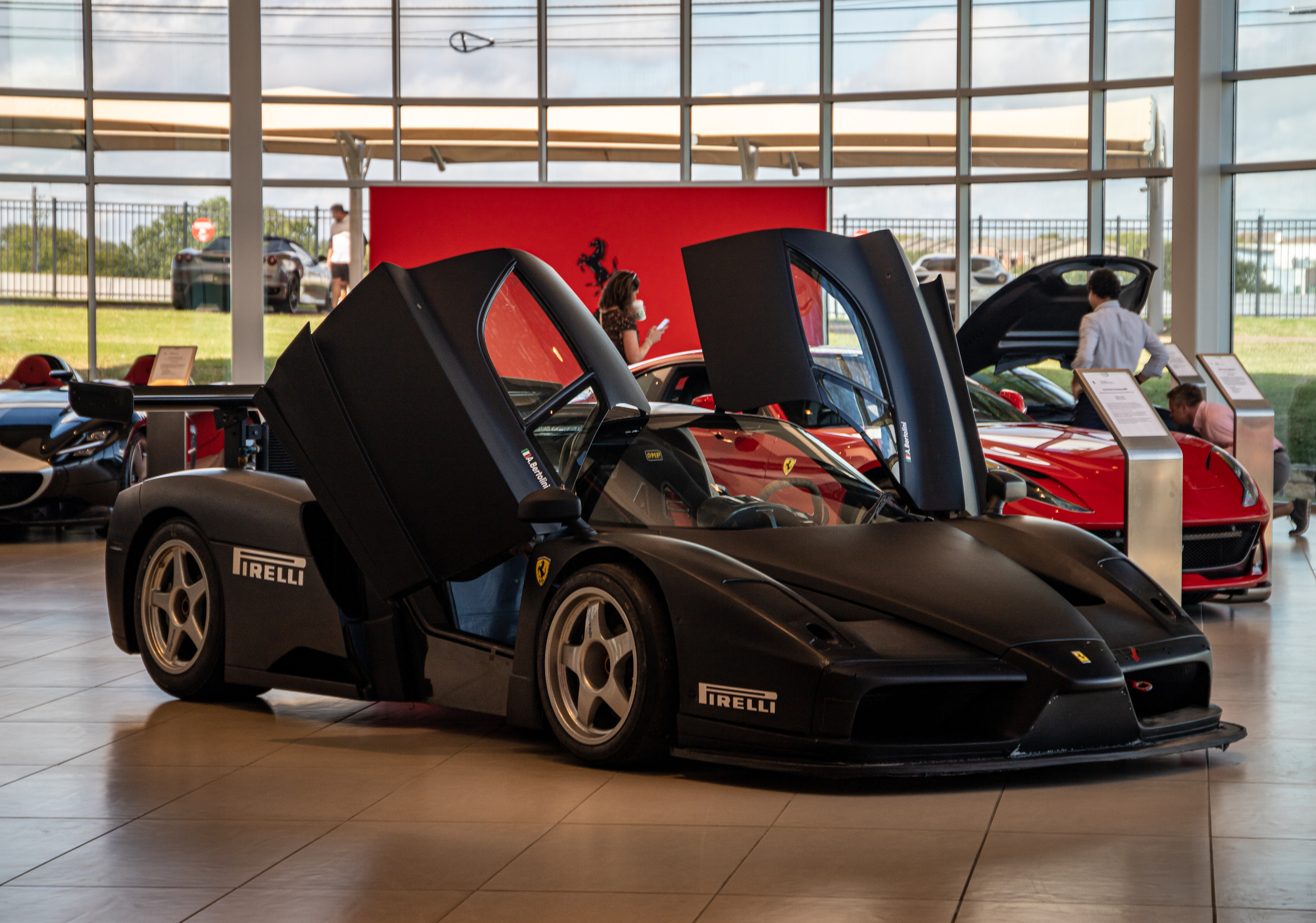 2002 Ferrari Enzo MC12 GT1 Monza Test Car [4096x2872] : r/carporn