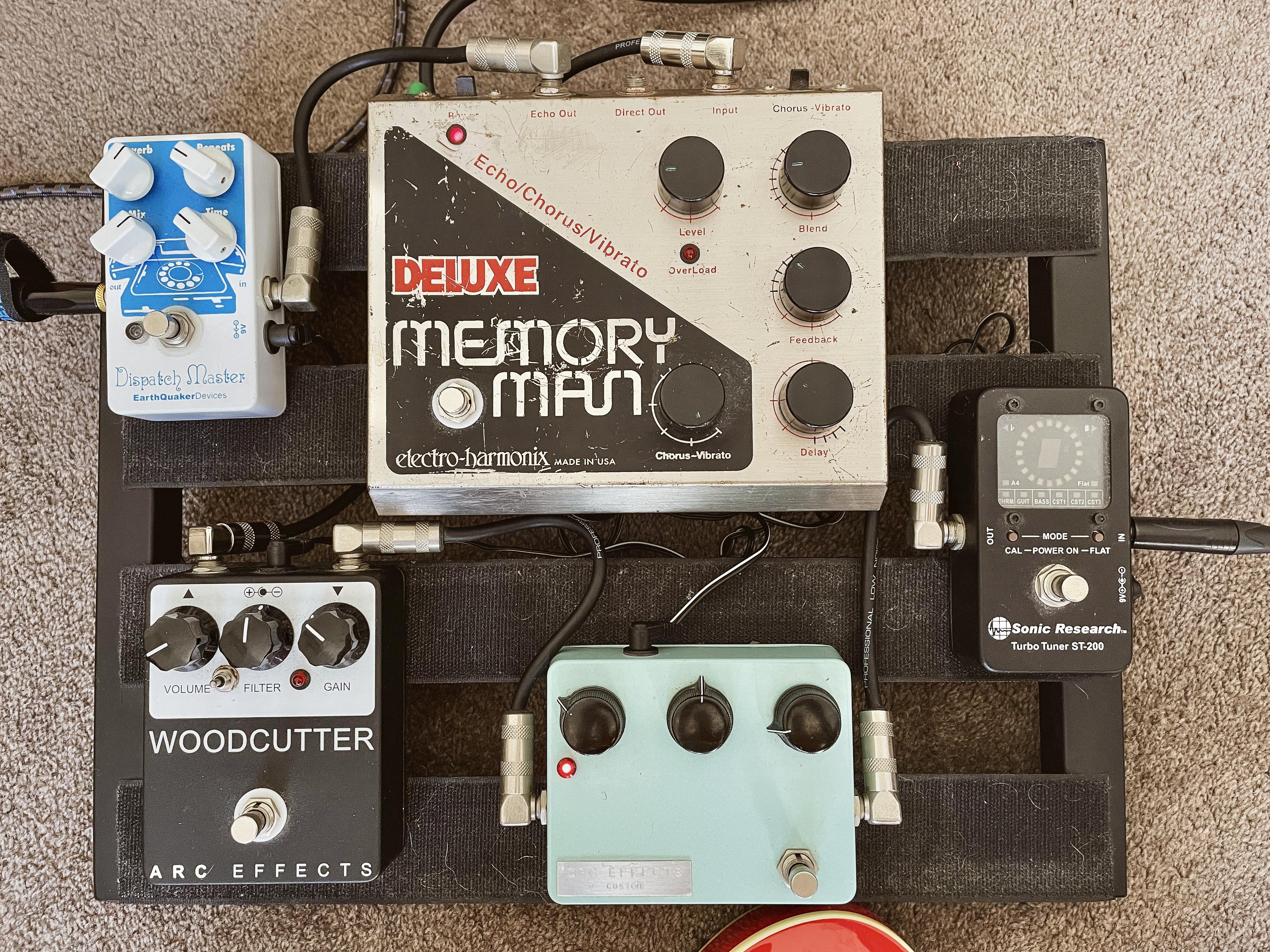 Big Box Deluxe Memory Man万歳！まさに至宝だね。 : r/guitarpedals