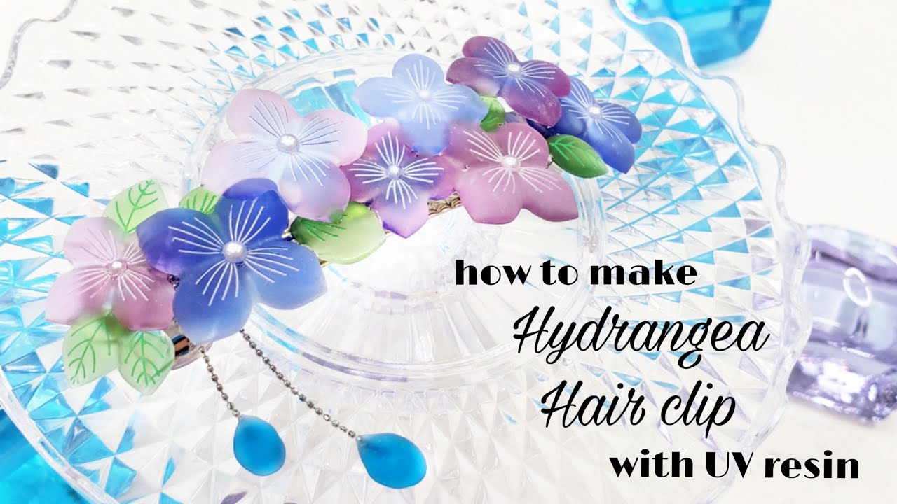 UVレジン】100円均一のモールド一つで♪「紫陽花のバレッタ