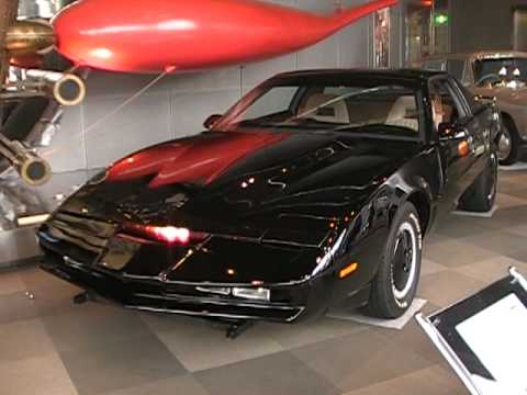 ナイトライダー、ポンティアック・トランザム 【 ナイト2000 】 - YouTube