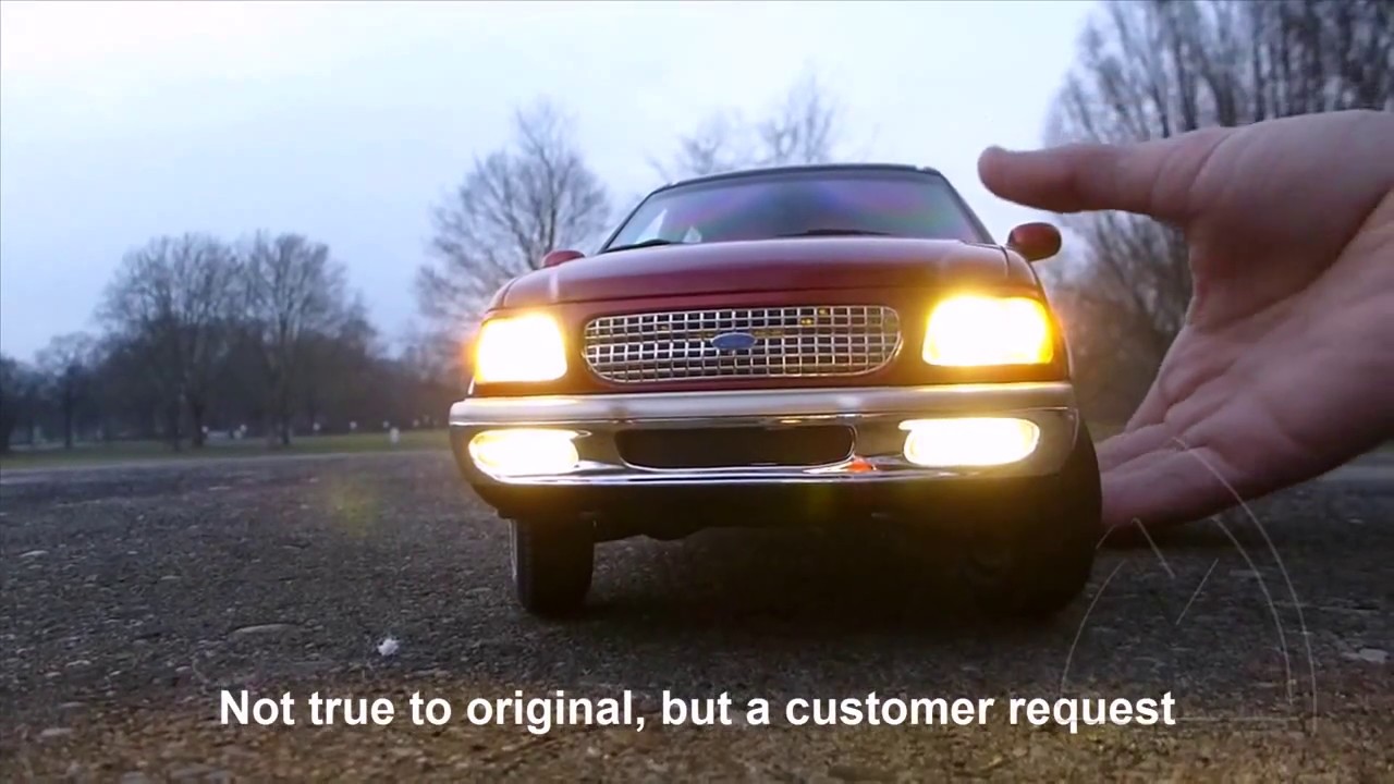 1/18 Review $600 Ford Expedition UT Models Diecast Car SUV US