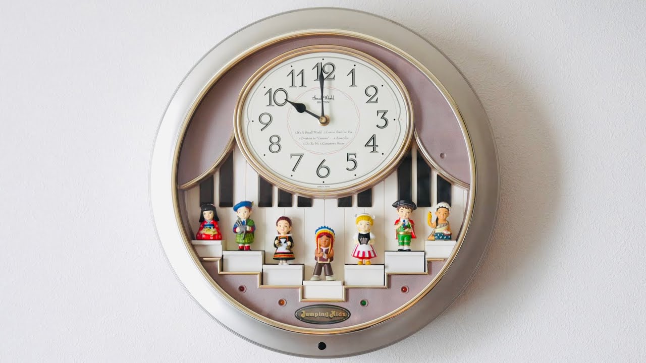 からくり時計 スモールワールドキッズ - YouTube