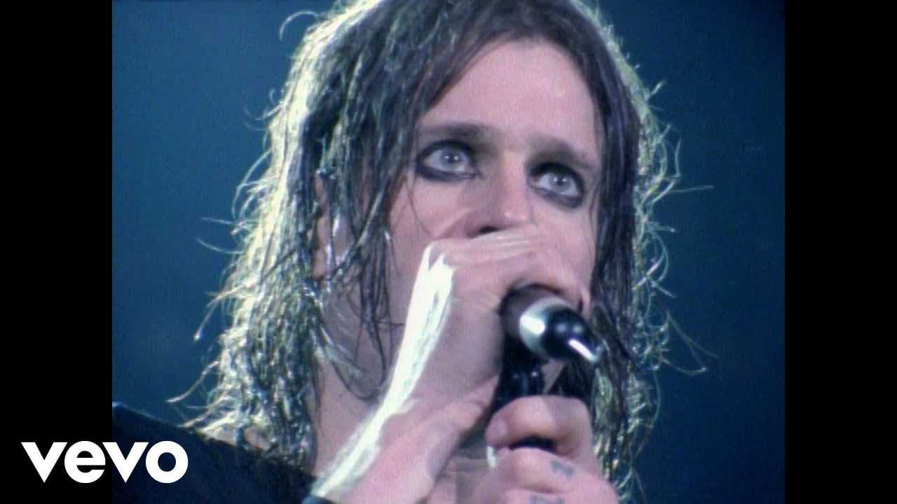 Ozzy Osbourne - Black Sabbath (Live & Loud) - YouTube