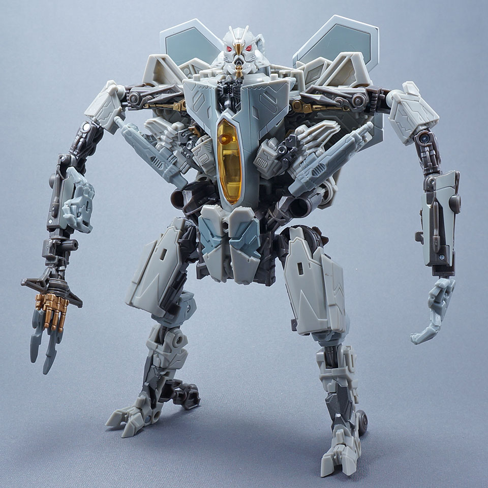 レビュー：TFスタジオシリーズ SS-06 スタースクリーム | 超偏見超変形