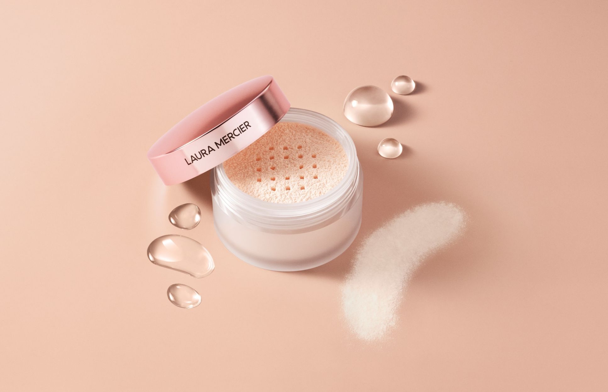 ローラ メルシエのパウダー「ウルトラブラー」に新色、トーンアップ