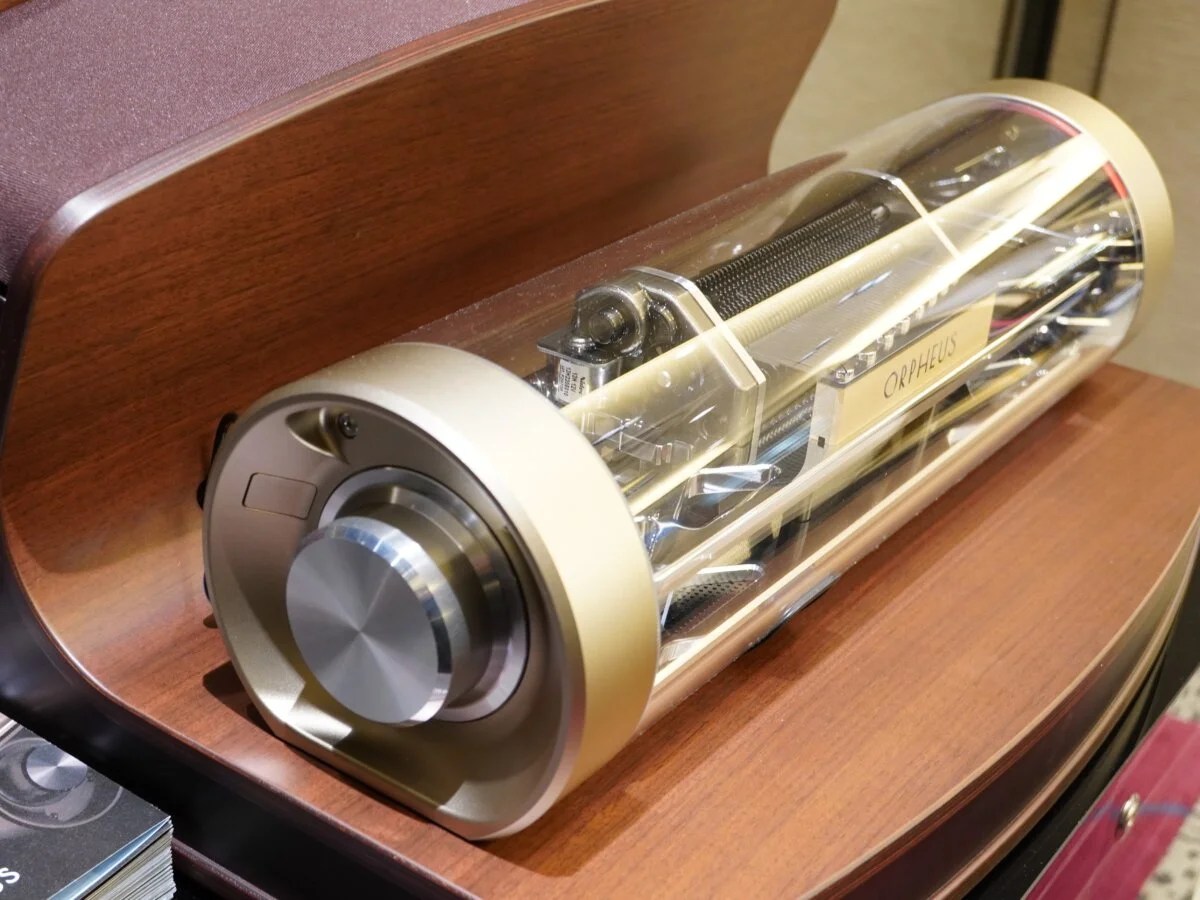 ORPHEUS（オルフェウス）KANATA（奏多） 高級オルゴールを特別展示中