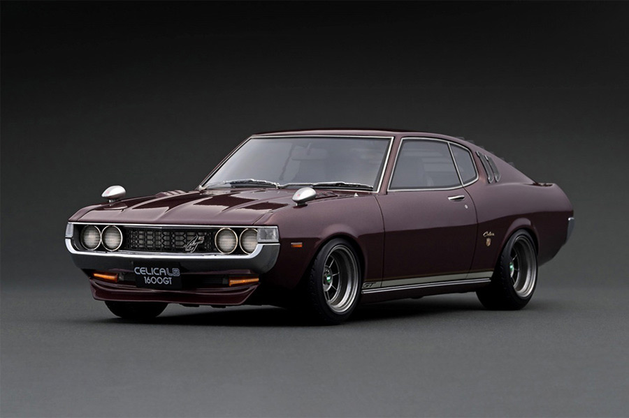 IG2601 1/18 Toyota Celica 1600GT LB (TA27) Purple Metallic | LINE