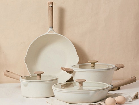 ヨドバシ.com - カローテ CAROTE COSY-ICE 片手鍋 18cm ソースパン IH