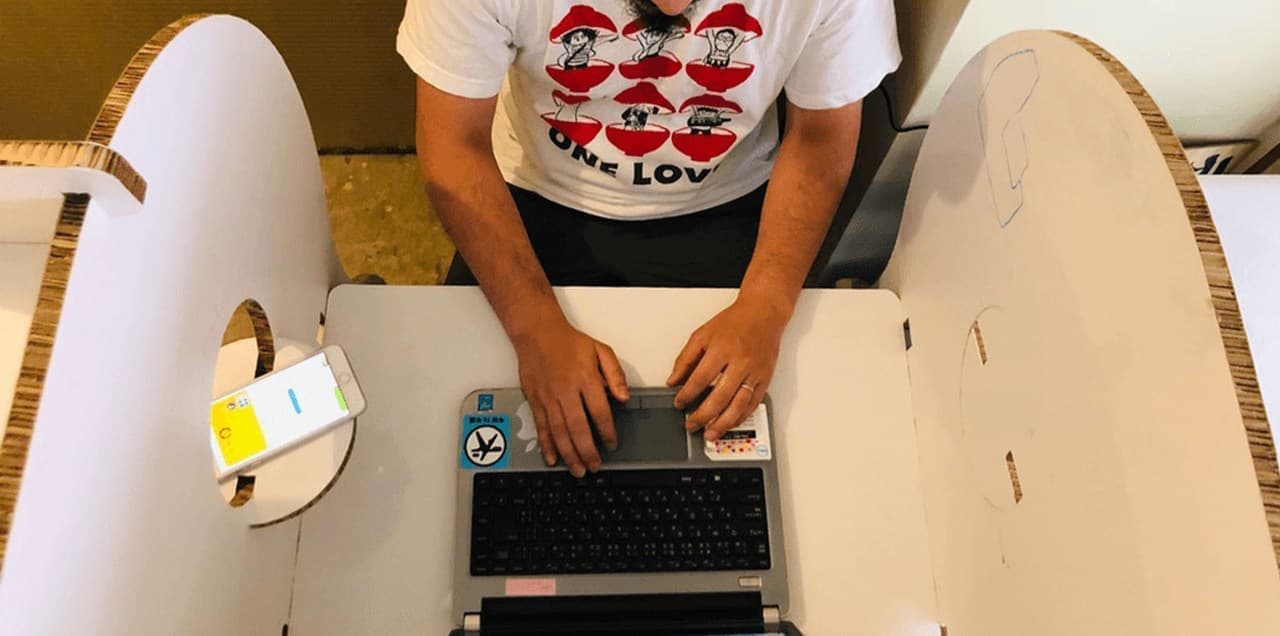 テレワークにはダンボール】自宅に集中スペースを作るパーテーション