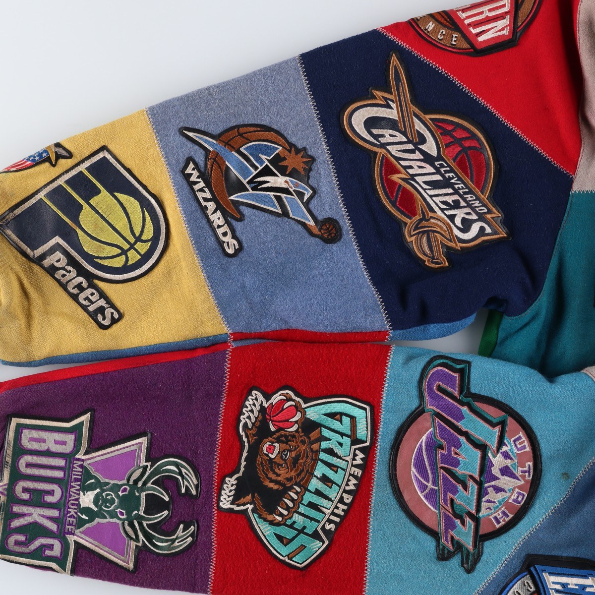 古着 ビッグサイズ 90年代 JEFF HAMILTON NBA チームワッペン 中綿入り