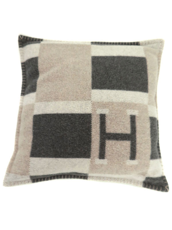 HERMES】エルメス『クッション アヴァロン』メンズ レディース 1週間