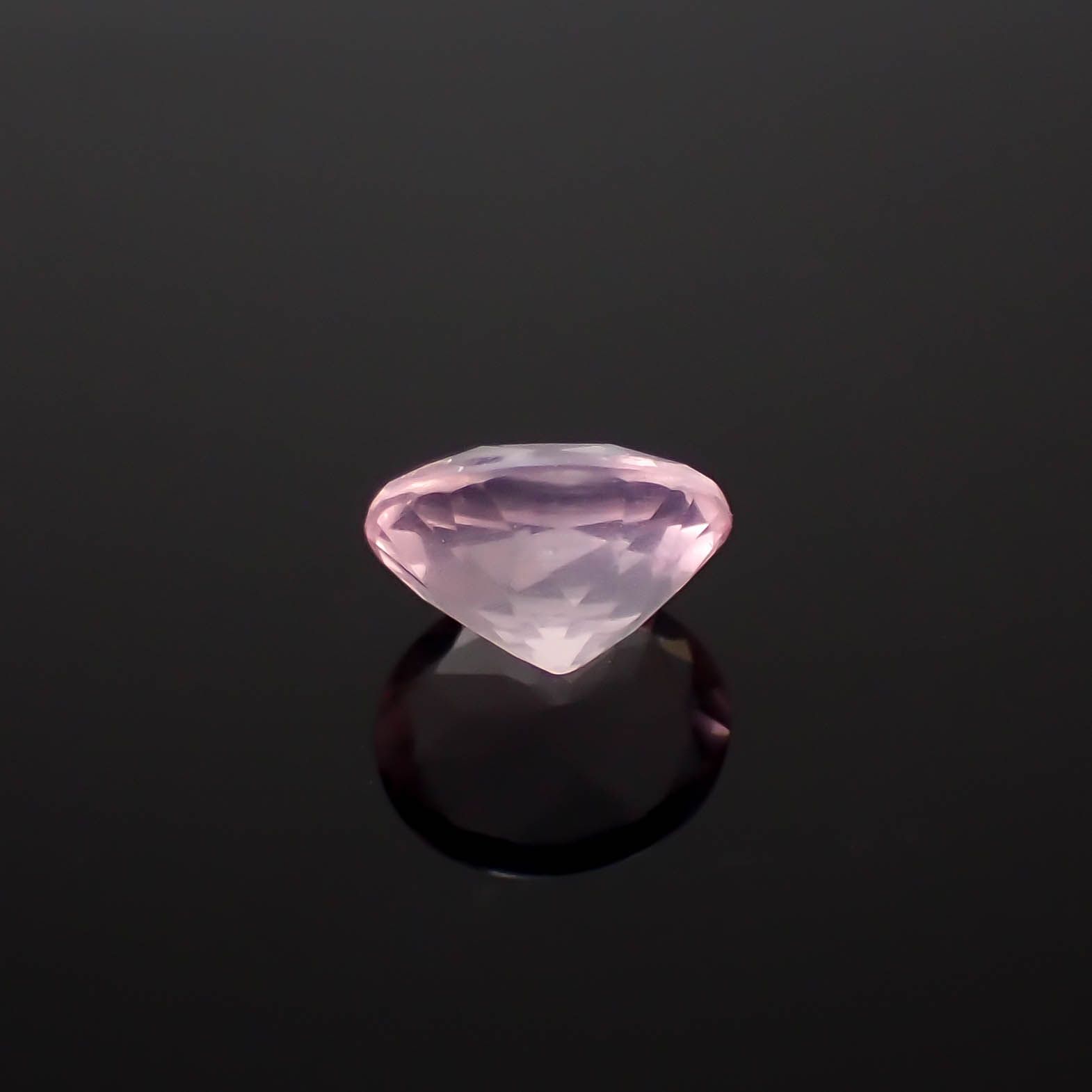 ローズクォーツ(宝石名ローズ・クォーツ)マダガスカル産 識別済 0.46ct
