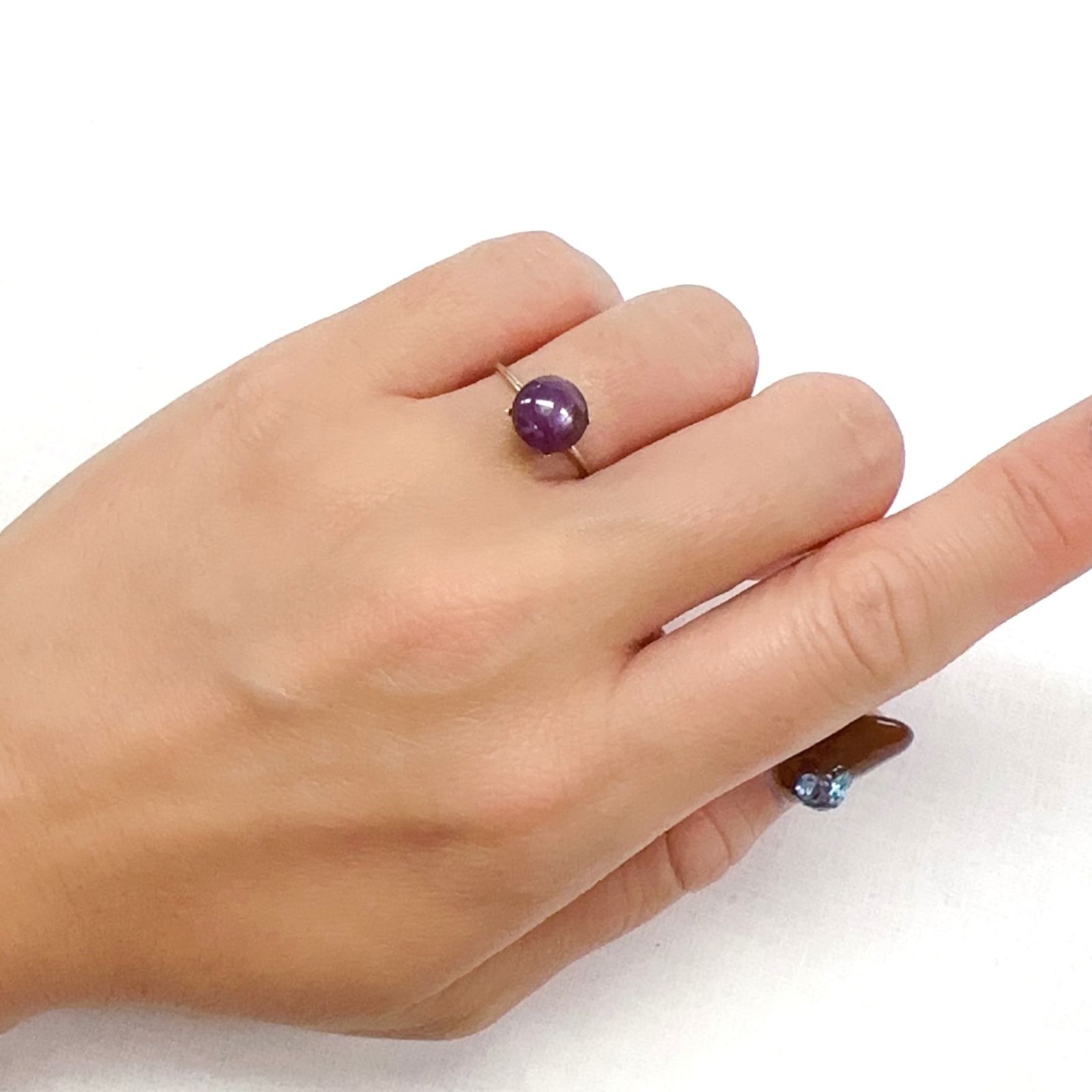 パープルスターサファイア(宝石名パープル・スター サファイア)インド