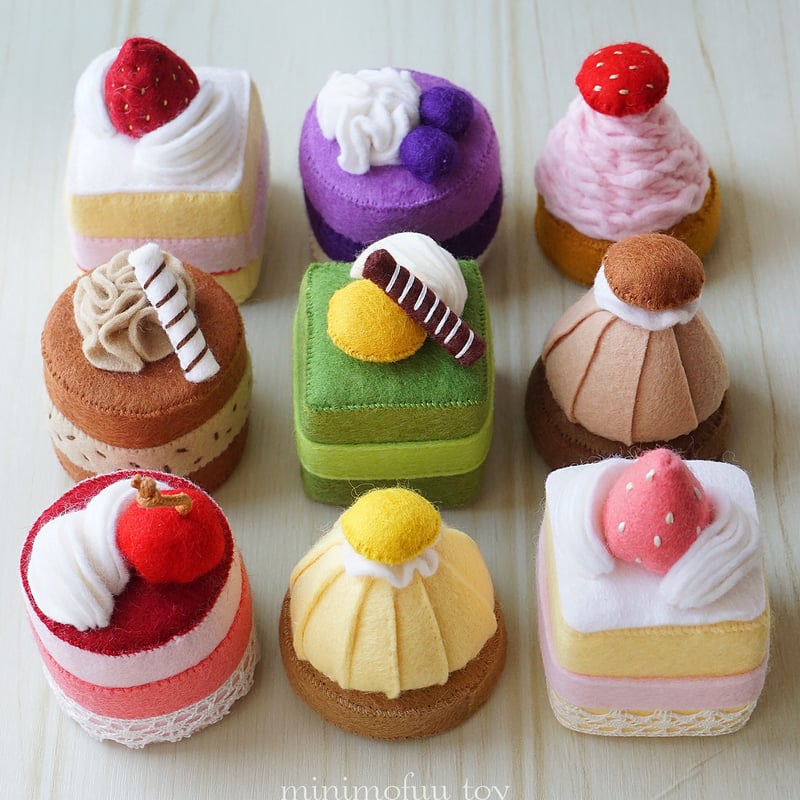 PDF型紙レシピ】フェルトのプチケーキセット | minimofuu toy's shop