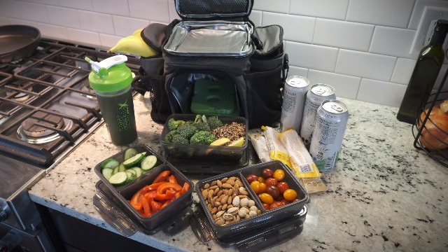 Amazon.com: Bear KompleX Insulated Meal Prep Lunch Box for Men