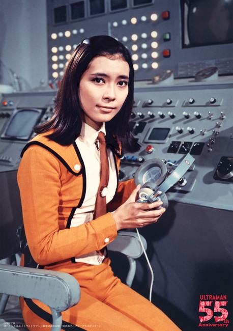 元祖円谷ヒロイン・桜井浩子の豪華直筆サイン付きポスターが限定販売