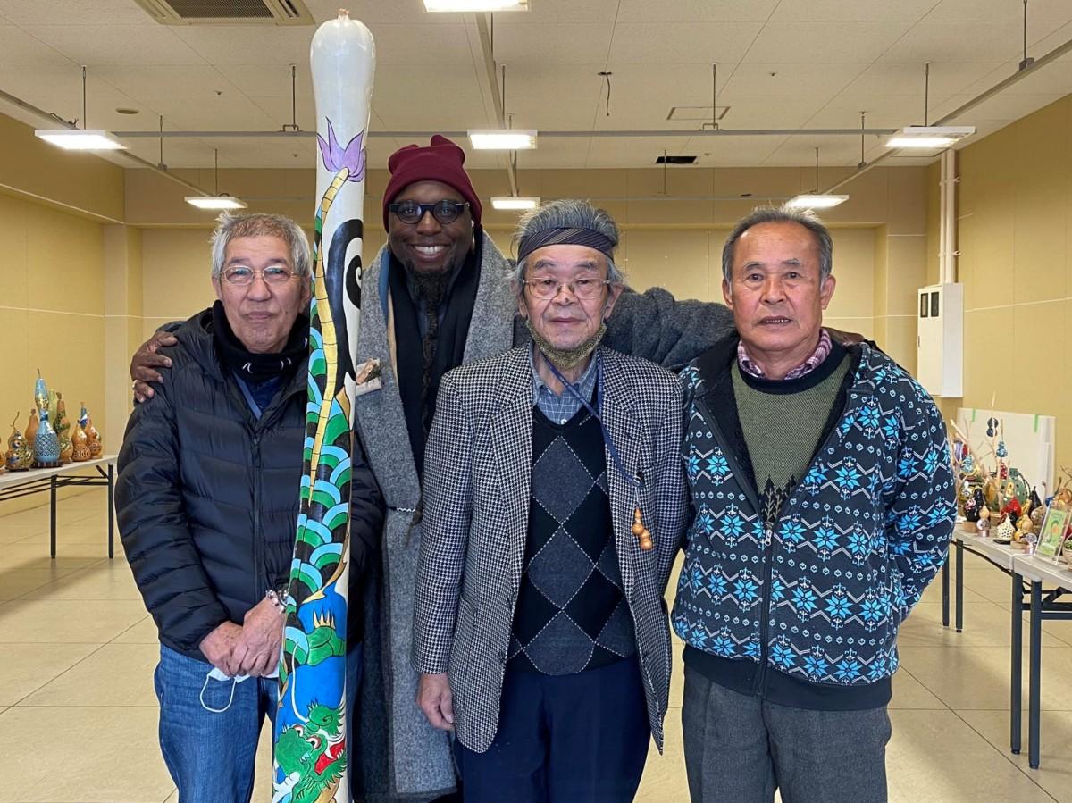 ひょうたんアートクラブ、ウニクス上里で展示即売会 お絵描き体験も