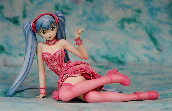 機動戦艦ナデシコ ホシノ・ルリ16才（メイドV） '09ver. 1/5 完成品