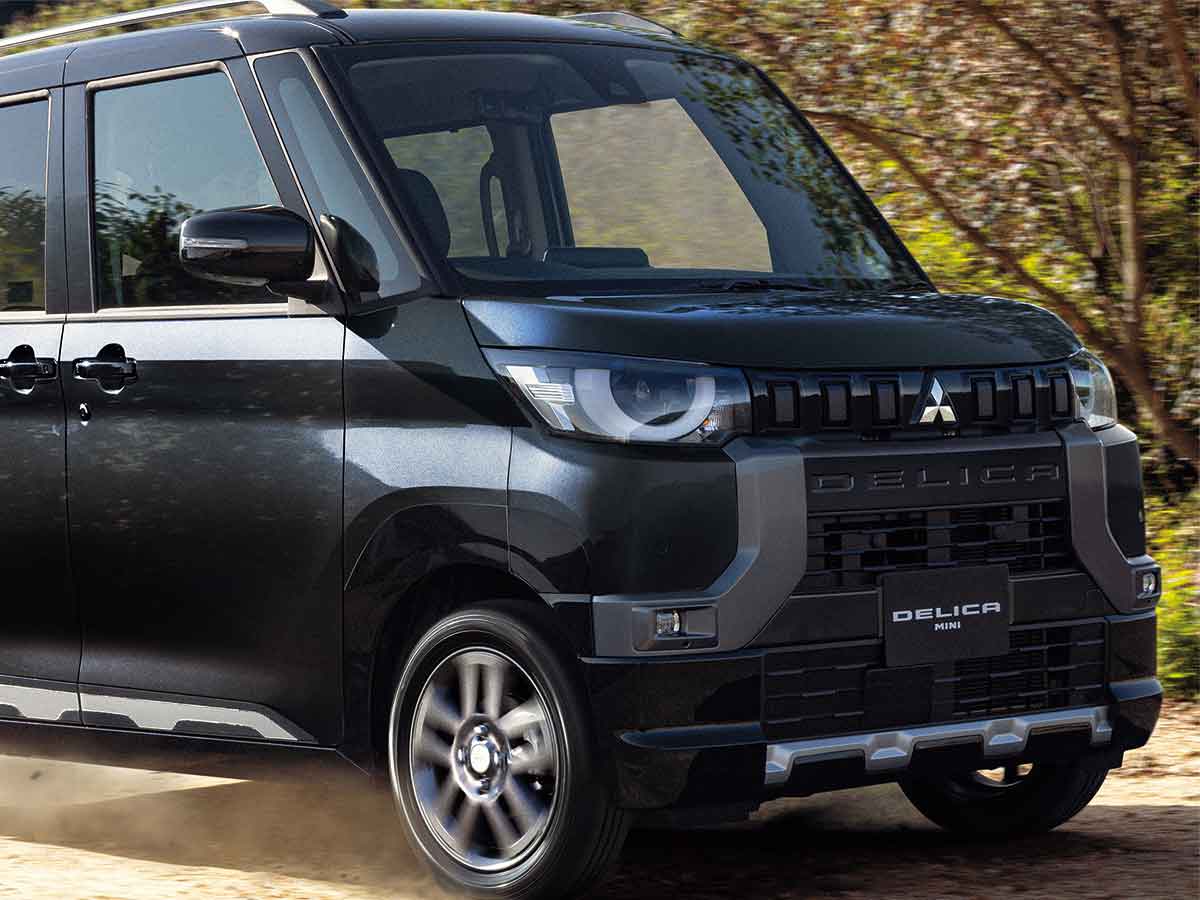 新型「デリカミニ」遂に販売スタート！人気グレード＆ボディカラーは