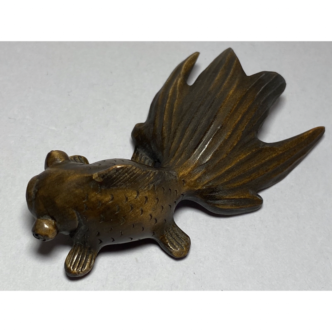 柘植根付 置物 金魚 黄楊繊細彫刻 木製。の通販 by Mirai's shop｜ラクマ