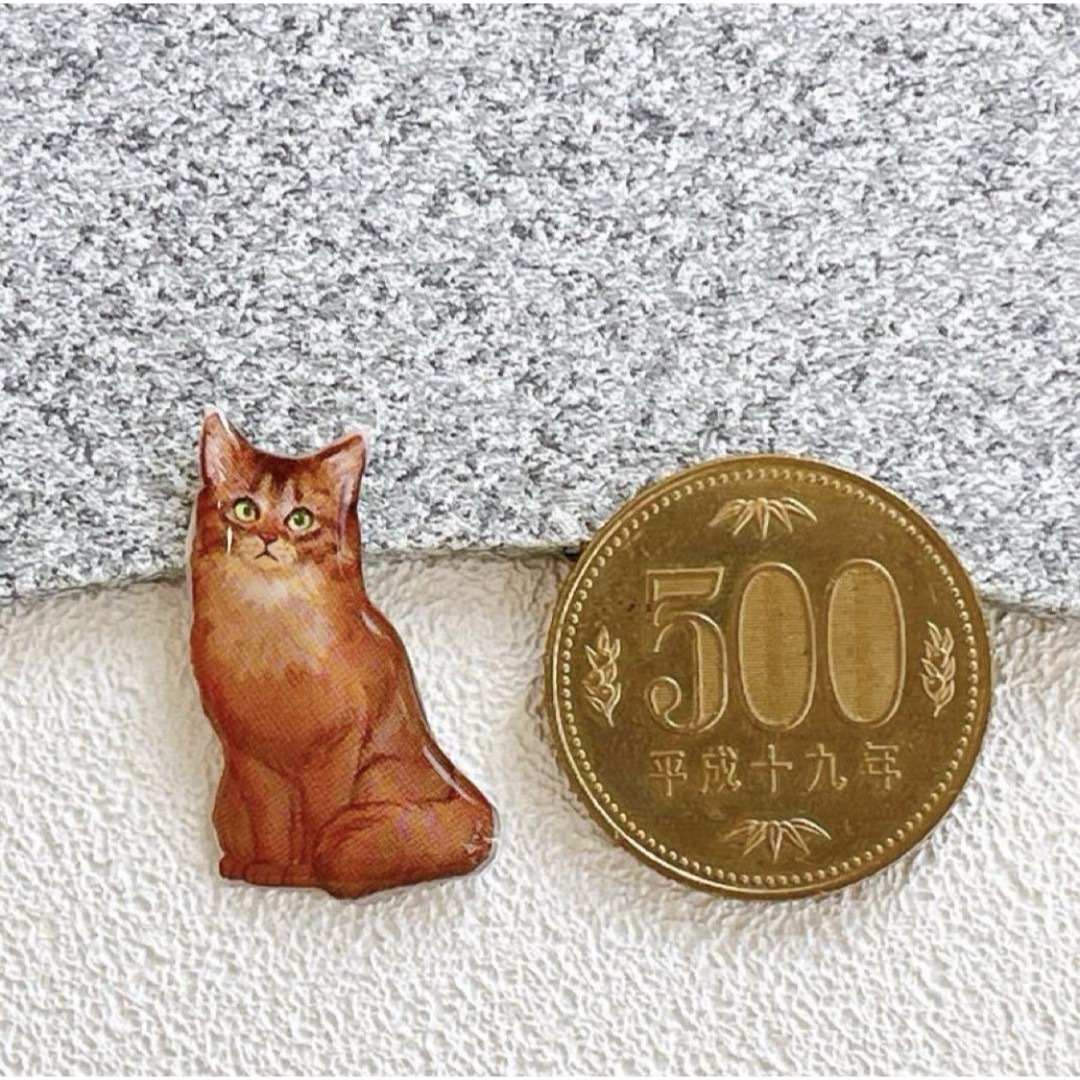 ネコ 猫 ソマリ ブローチ レジン チャーム ハンドメイド プレゼントの