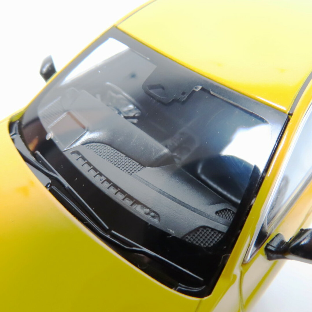 K12-s46 非売品 1/30 トヨタ クラウン スポーツ マスタード 色見本