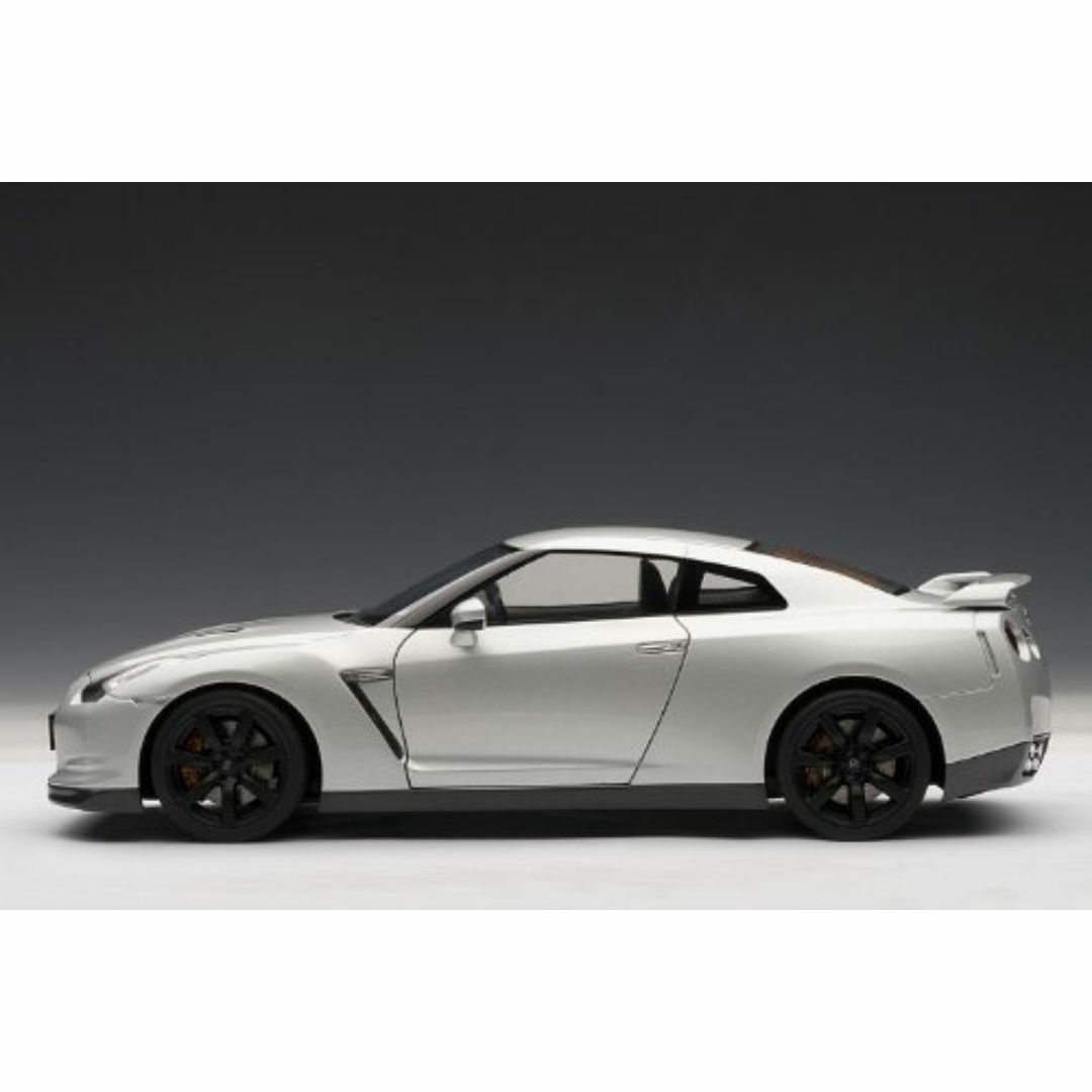 日産☆GT-R☆オートアート☆ミレニアム☆リミテッドエディション