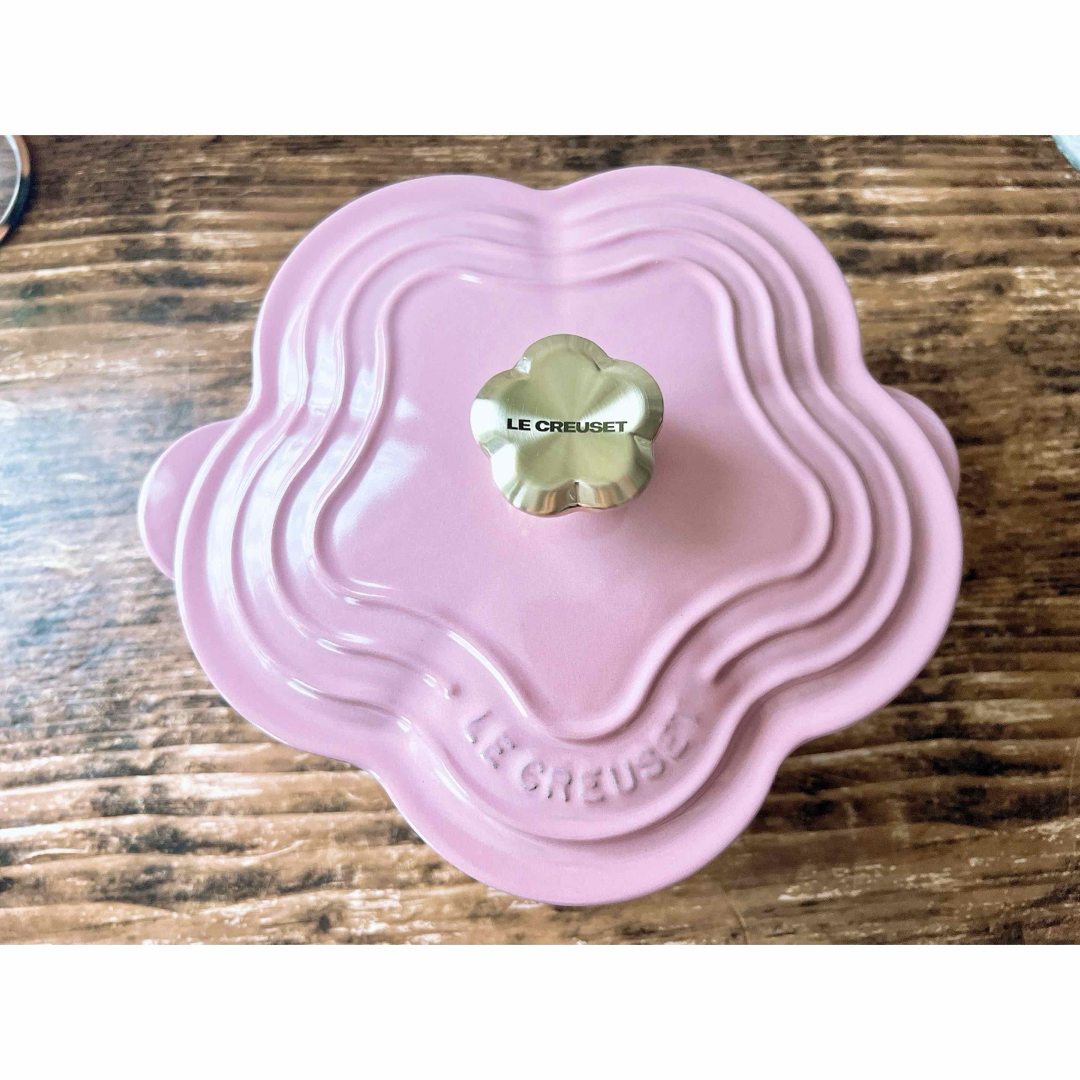 新品・未使用品☆LE CREUSET フルール 花型両手鍋 ピンク LE CREUSET】ル・