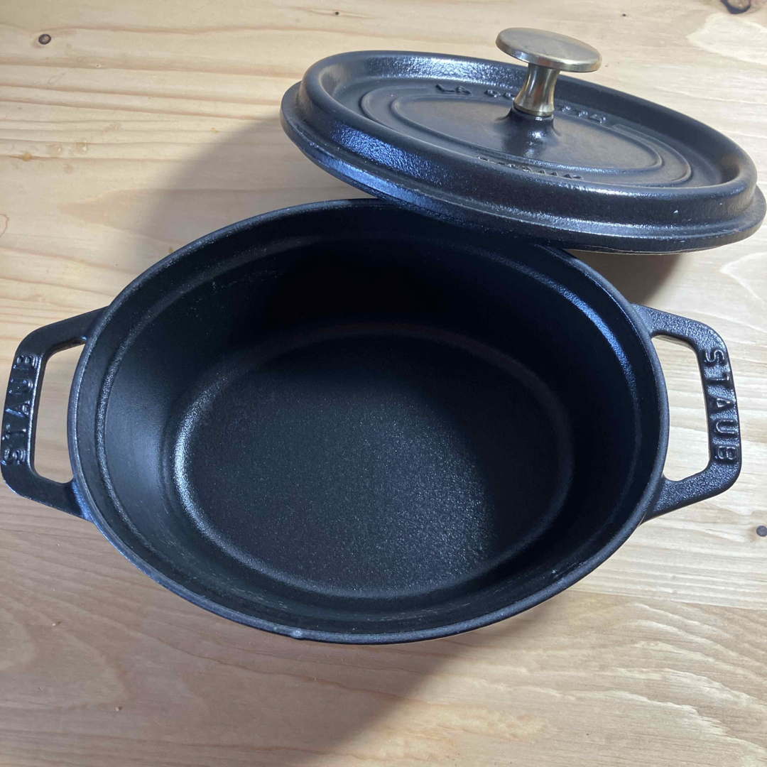 STAUB - ストウブ鍋 17センチ オーバル ブラックの通販 by ペロチョコ