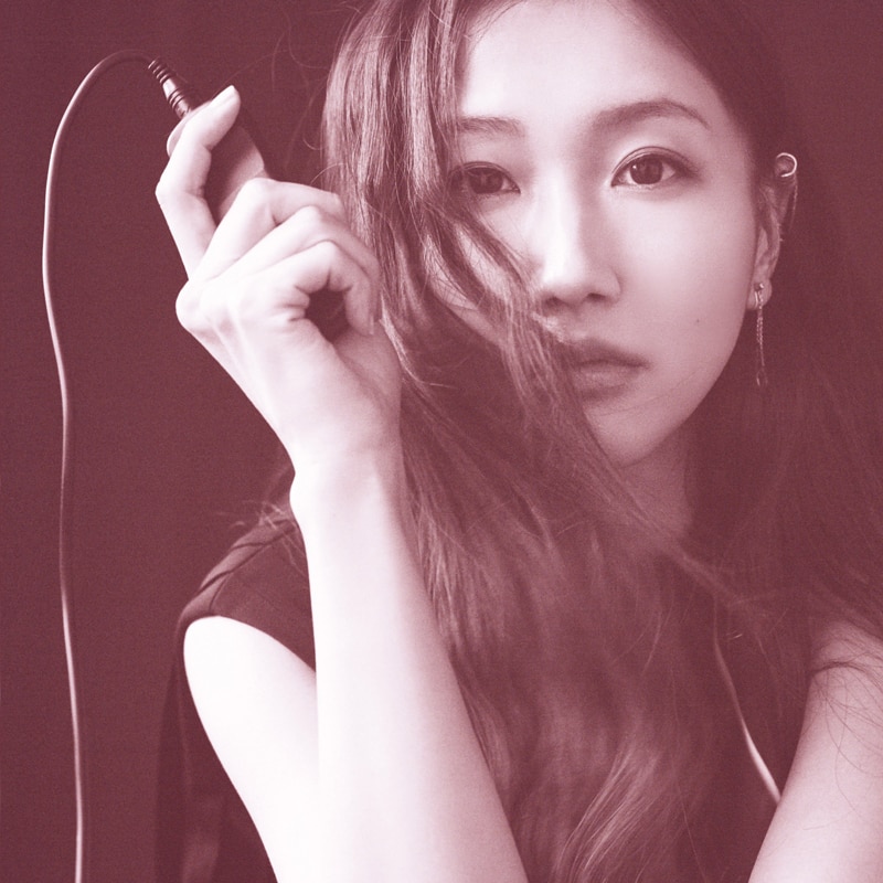 24th Single 「私」 - DISCOGRAPHY | 大塚 愛 - Avex