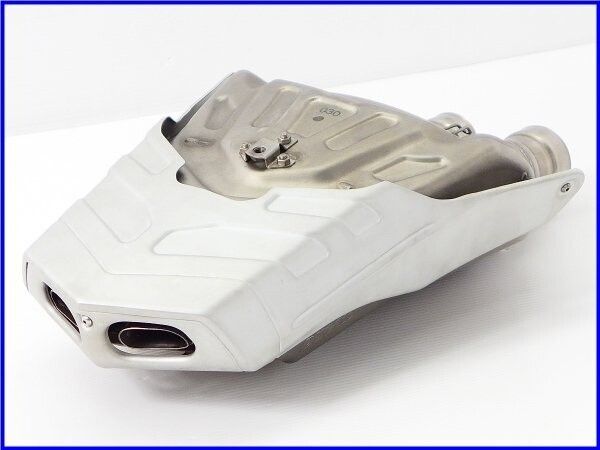 ウェビックガレージセール | 《M3》良品♪999 純正サイレンサー