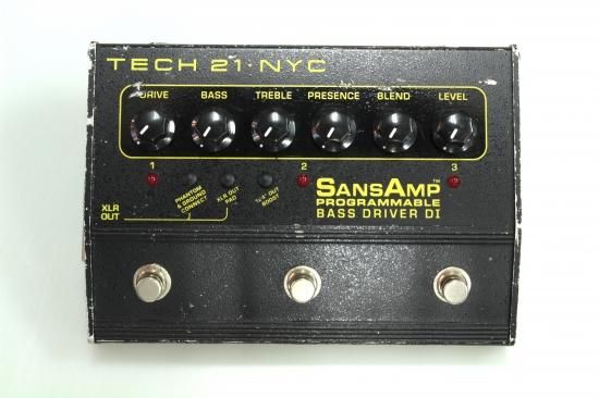 TECH21 SANSAMP Programmable Bass Driver DI - Geek IN Box