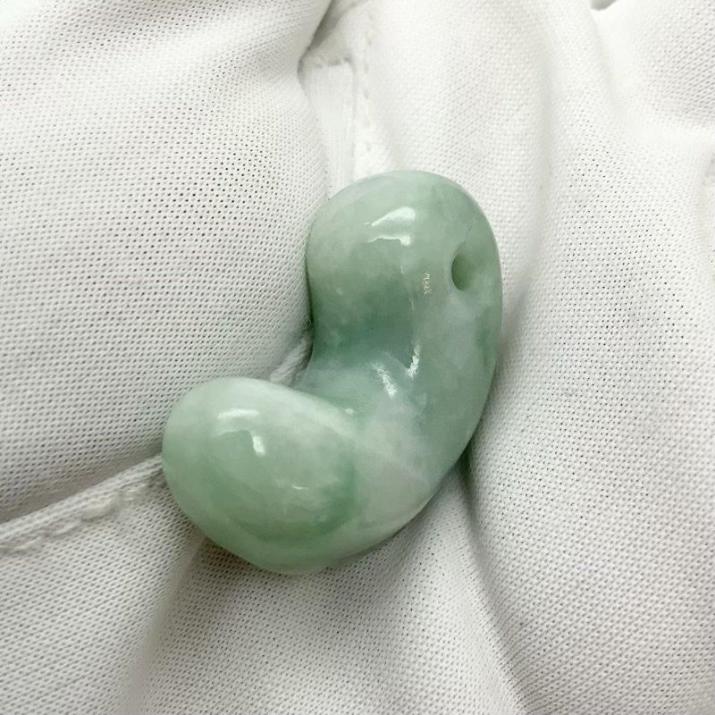 ミャンマー翡翠 勾玉 獣型 】 ひすい ヒスイ Jade 限定品 稀少 レア