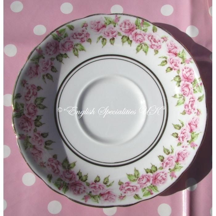 ヴィンテージ* アダレイ ピンクローズパターントリオ