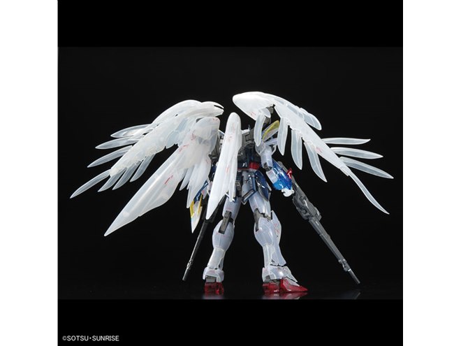 ガンプラ「MG 1/100 ウイングガンダムゼロEW Ver.Ka」限定クリアカラー
