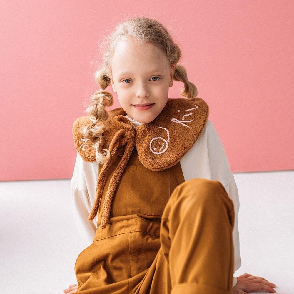 oucollie HI HELLO honey brown ウコリ スマイル つけ襟（ハニー