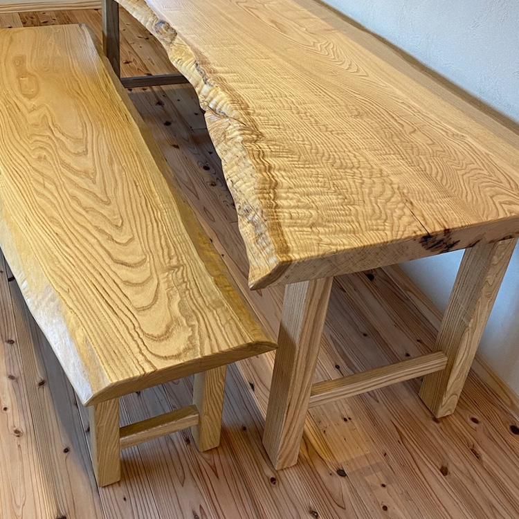 栗（クリ）一枚板テーブル用がたくさん展示 埼玉県 木の店木楽