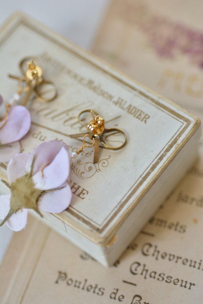 ビオラのピアス - SERAPHIM ONLINE SHOP