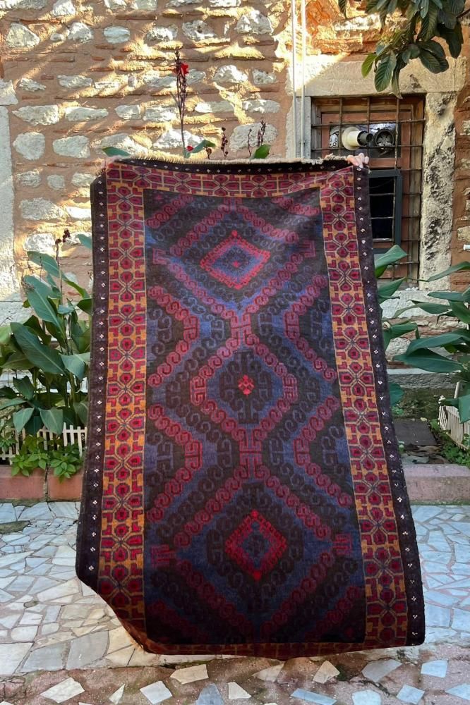 オールド絨毯/イラン・バルーチ/トライバルラグ約205×108cm - 手織り