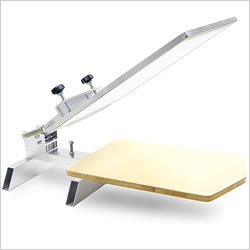 Tシャツシルクスクリーン印刷機の製造販売/多利機械工業